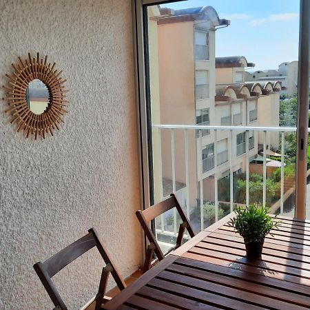 Sur Le Port, Studio Avec Vue Sur La Marina Apartamento Gruissan Exterior foto