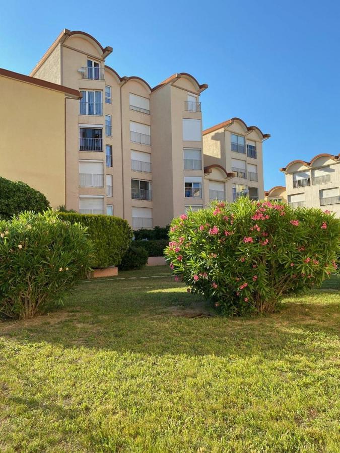 Sur Le Port, Studio Avec Vue Sur La Marina Apartamento Gruissan Exterior foto