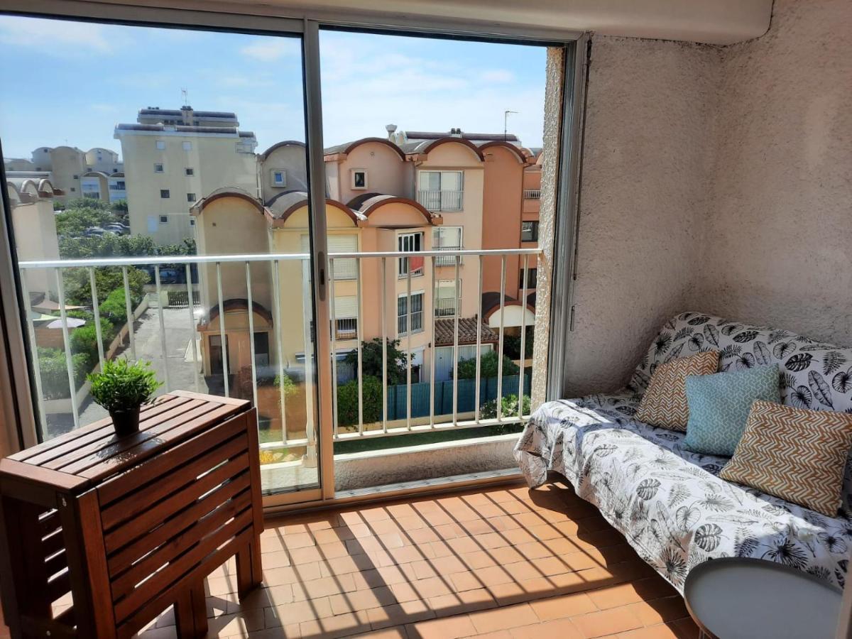 Sur Le Port, Studio Avec Vue Sur La Marina Apartamento Gruissan Exterior foto